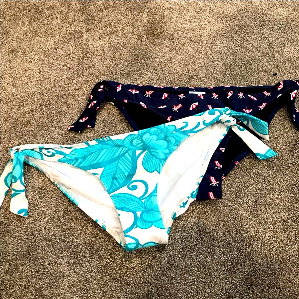 (2) Bikini Bottoms